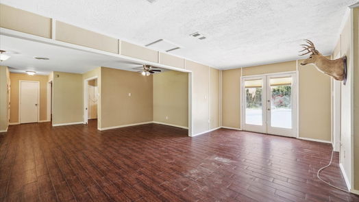 Houston 1-story, 3-bed 1501 Wycliffe Drive-idx