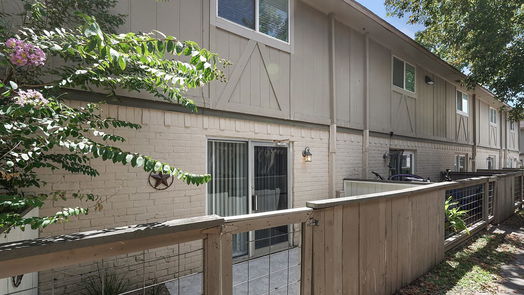 Houston 2-story, 2-bed 1701 Upland Drive 192-idx