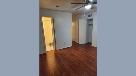 Houston 1-story, 2-bed 235 W Tri Oaks Lane 235-idx