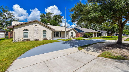 Houston 1-story, 3-bed 2119 Wycliffe Drive-idx