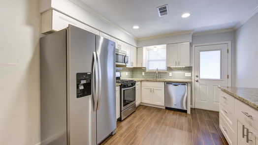 Houston 1-story, 2-bed 230 W Tri Oaks Lane 230-idx