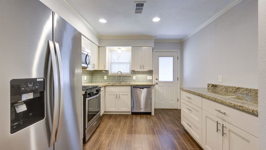 Houston 1-story, 2-bed 230 W Tri Oaks Lane 230-idx