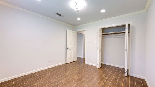 Houston 1-story, 2-bed 230 W Tri Oaks Lane 230-idx