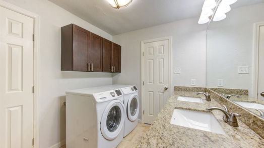 Houston 1-story, 2-bed 230 W Tri Oaks Lane 230-idx