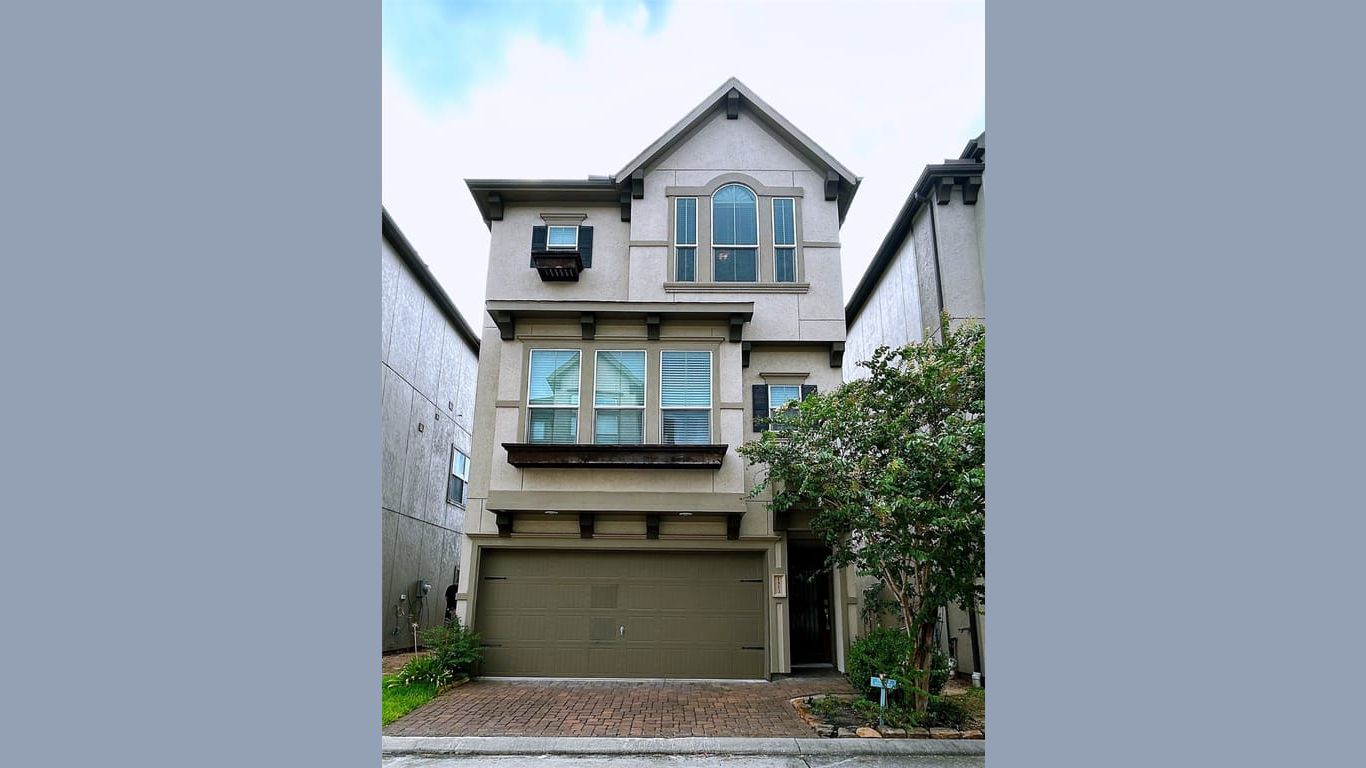 Houston 3-story, 4-bed 1513 Miles Oaks Place-idx