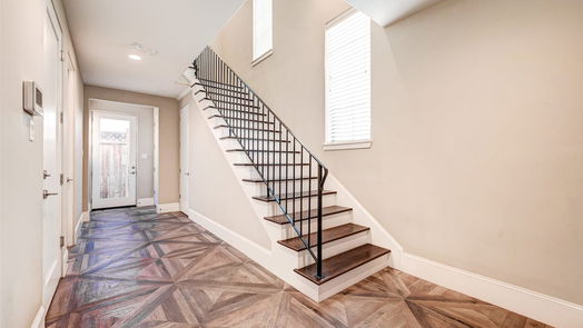 Houston 3-story, 3-bed 11043 Jardin Des Circle-idx