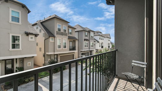 Houston 3-story, 3-bed 4015 Centre Glen Drive-idx