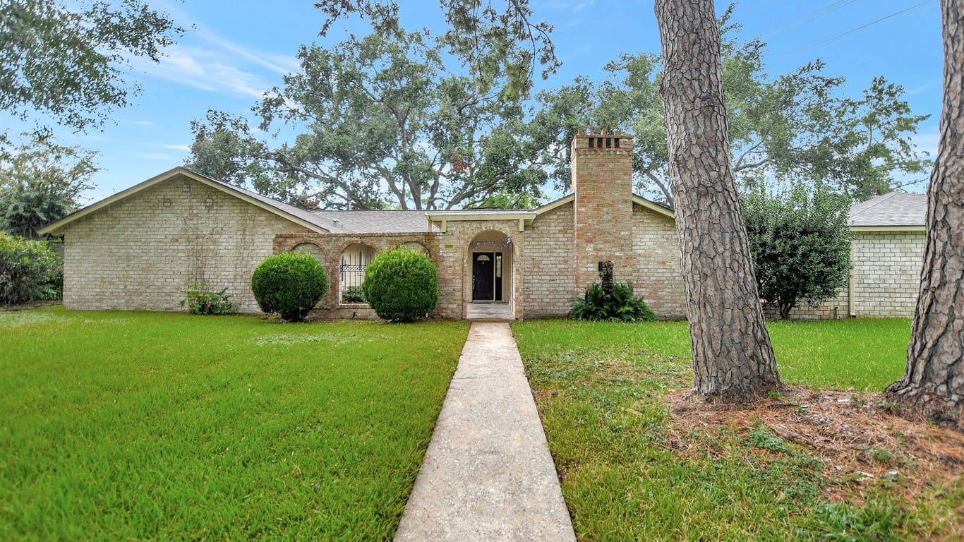 Houston 1-story, 4-bed 1511 Oak Stream Drive-idx