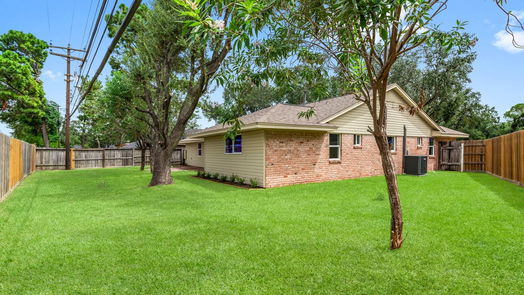 Houston 1-story, 4-bed 1631 Shadow Bend Drive-idx