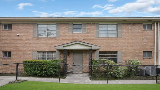 Houston 1-story, 1-bed 1230 Shadowdale Drive 5-idx