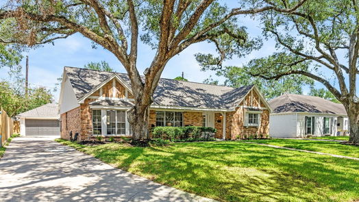 Houston 1-story, 3-bed 10414 Haddington Drive-idx