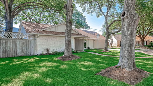 Houston 1-story, 3-bed 1719 Shadow Bend Drive-idx