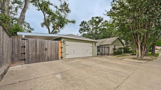 Houston null-story, 3-bed 10526 Knoboak Drive-idx