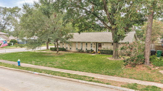 Houston null-story, 3-bed 10526 Knoboak Drive-idx