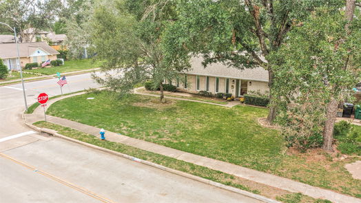 Houston null-story, 3-bed 10526 Knoboak Drive-idx