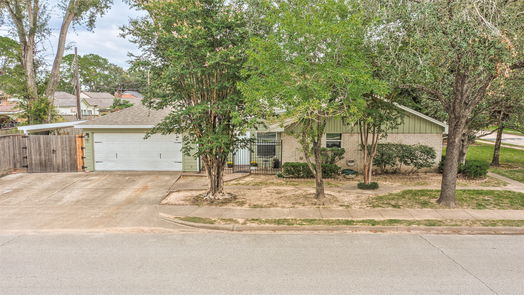 Houston null-story, 3-bed 10526 Knoboak Drive-idx