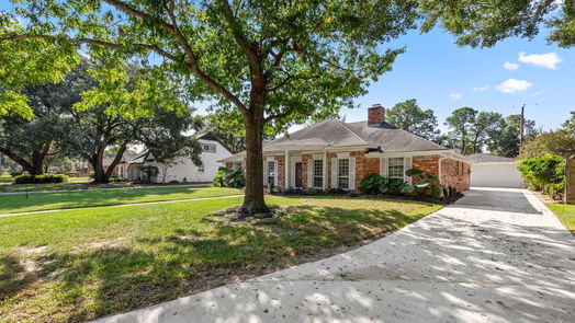 Houston 1-story, 4-bed 11427 Valley Stream Drive-idx