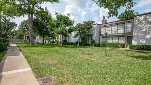 Houston 2-story, 3-bed 10129 Beekman Place Drive-idx