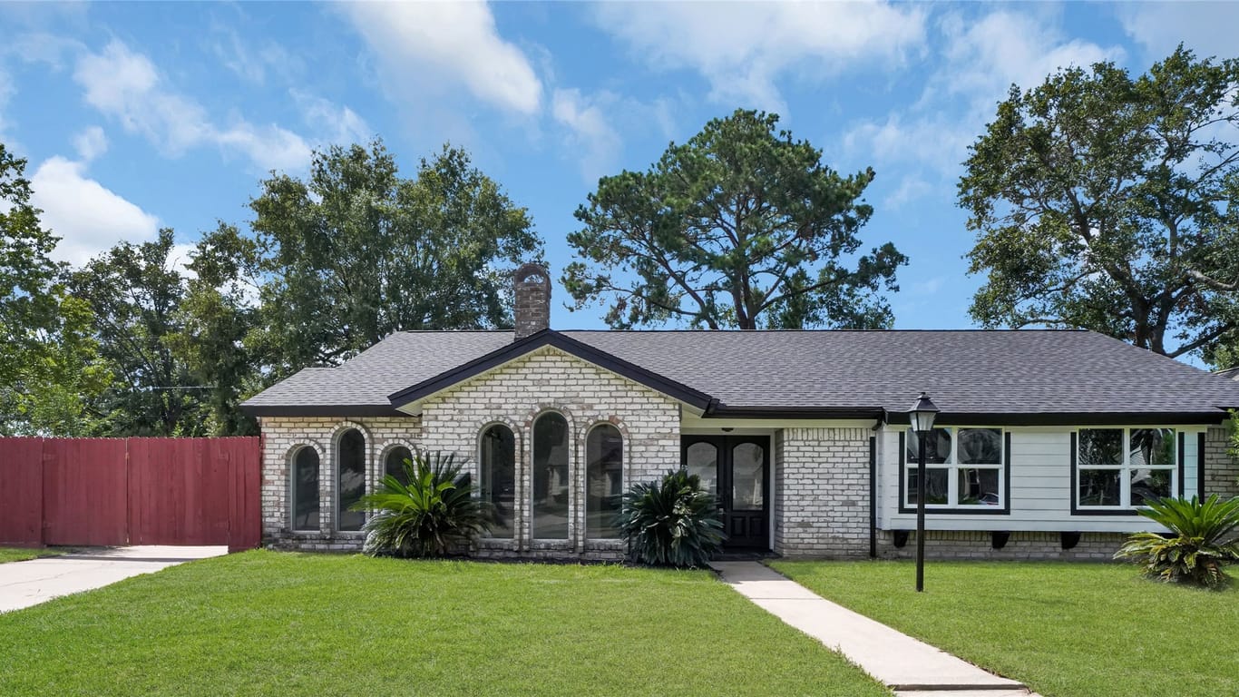 Houston null-story, 3-bed 2803 Shadowdale Drive-idx