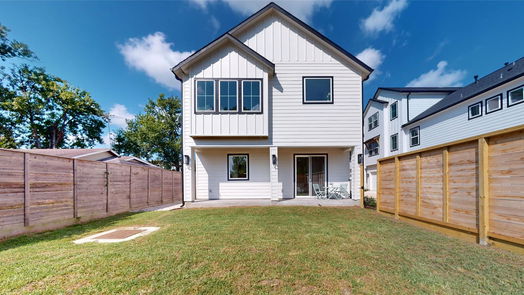 Houston 3-story, 4-bed 1511 Wycliffe Drive B-idx