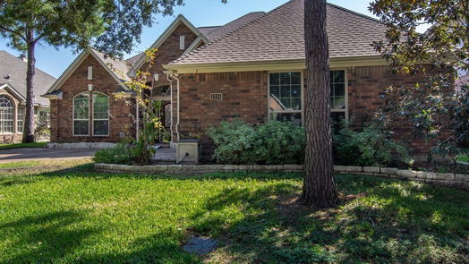 Houston 1-story, 4-bed 1314 W Forest Drive-idx