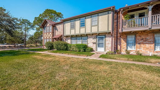 Houston 2-story, 3-bed 2220 Shadowdale Drive 350-idx