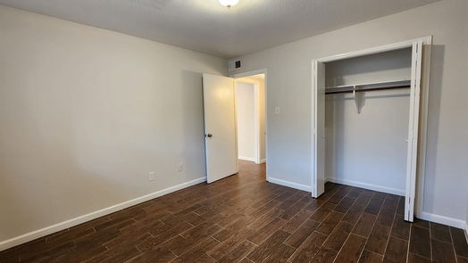 Houston 1-story, 2-bed 231 W Tri Oaks Lane 231-idx