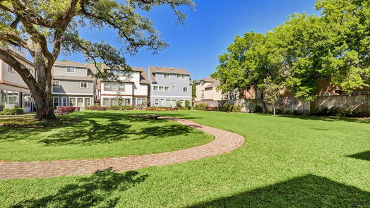 Houston 3-story, 3-bed 11103 Sherwood Oak Lane-idx