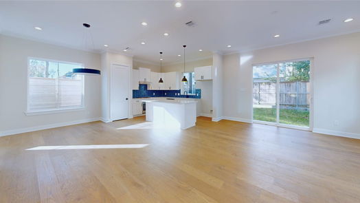 Houston 3-story, 4-bed 1705 Wycliffe Drive B-idx