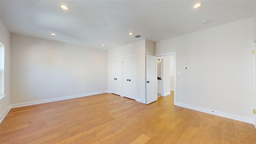Houston 3-story, 4-bed 1705 Wycliffe Drive B-idx