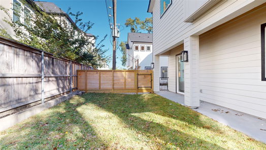 Houston 3-story, 4-bed 1705 Wycliffe Drive B-idx
