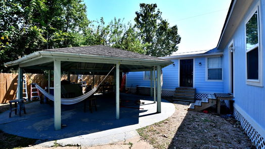 Houston 1-story, 5-bed 12006 Drifting Winds Drive-idx