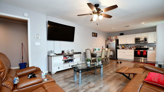 Houston 1-story, 5-bed 12006 Drifting Winds Drive-idx