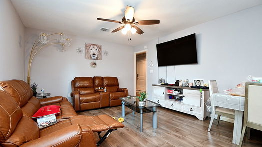 Houston 1-story, 5-bed 12006 Drifting Winds Drive-idx
