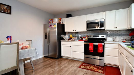 Houston 1-story, 5-bed 12006 Drifting Winds Drive-idx
