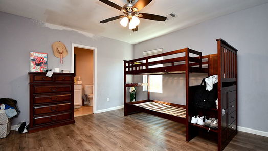 Houston 1-story, 5-bed 12006 Drifting Winds Drive-idx