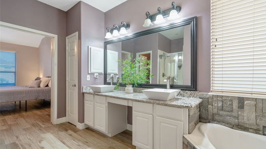 Houston 2-story, 4-bed 13027 Golden Water Court-idx