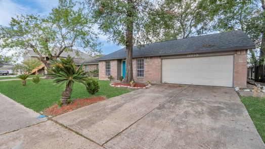 Houston 1-story, 3-bed 11939 Drummond Park Drive-idx