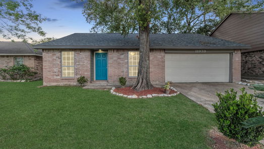 Houston 1-story, 3-bed 11939 Drummond Park Drive-idx