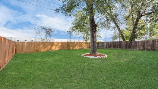 Houston 1-story, 3-bed 11939 Drummond Park Drive-idx