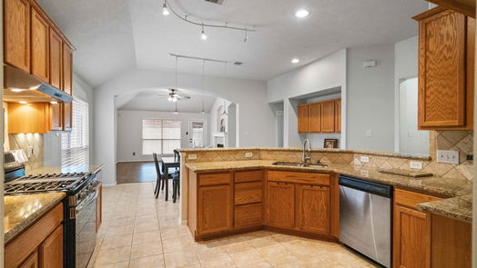 Houston 1-story, 3-bed 14114 Austin Hollow Court-idx