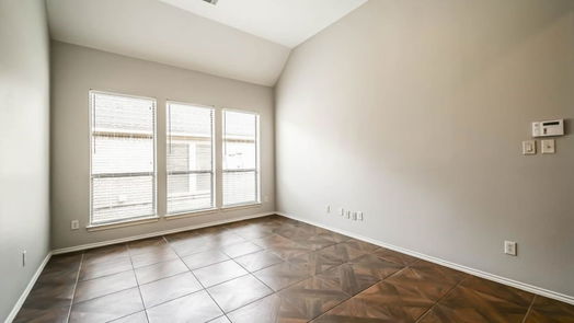 Houston 1-story, 4-bed 13011 Sweetgum Shores Drive-idx