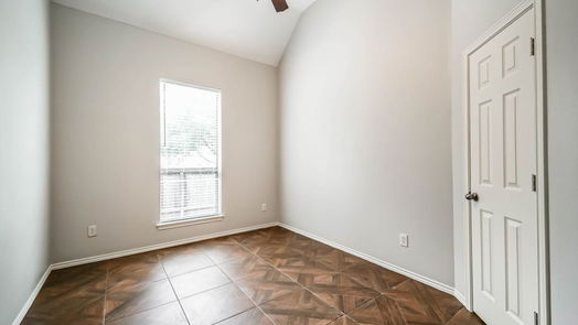 Houston 1-story, 4-bed 13011 Sweetgum Shores Drive-idx