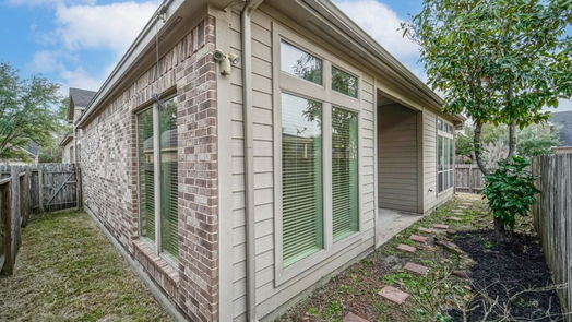 Houston 1-story, 4-bed 13011 Sweetgum Shores Drive-idx