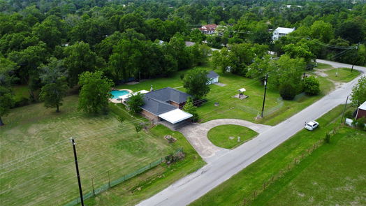 Houston 1-story, 3-bed 8215 Redbird Lane-idx