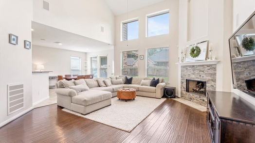 Houston 2-story, 4-bed 14523 Mountain Cliff Lane-idx