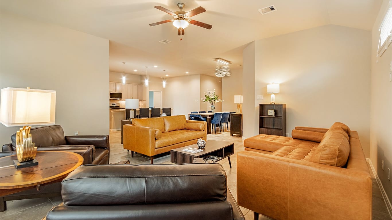 Houston 1-story, 4-bed 8331 Erasmus Landing Court-idx