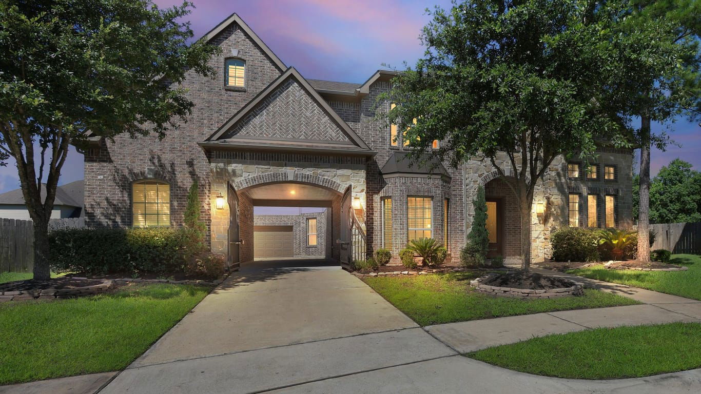 Houston 2-story, 4-bed 16119 Cottage Timbers Court-idx