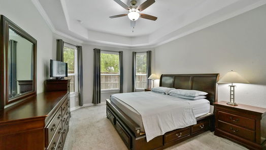 Houston 2-story, 4-bed 13411 Lake Willoughby Lane-idx