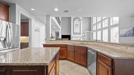 Houston 2-story, 5-bed 16211 Florida View Lane-idx